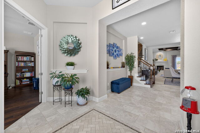 7118 Delaine Park Property Photo 8