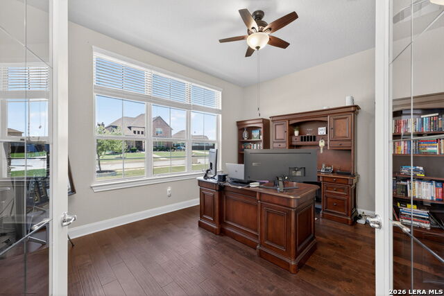 7118 Delaine Park Property Photo 9