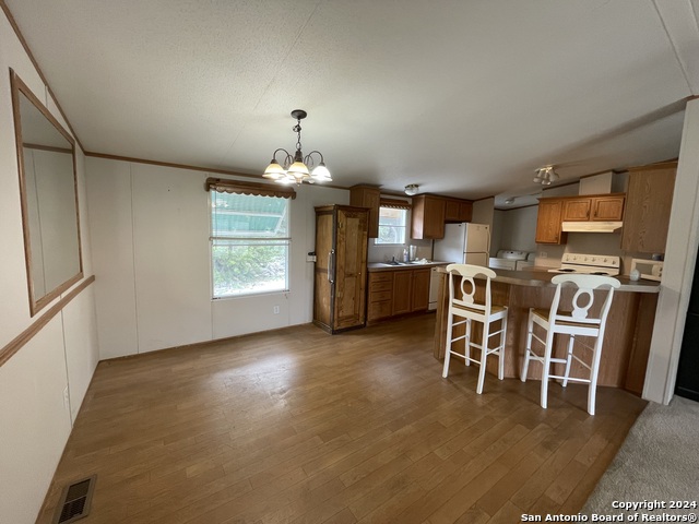 1061 Spring Branch Rd Property Photo 5