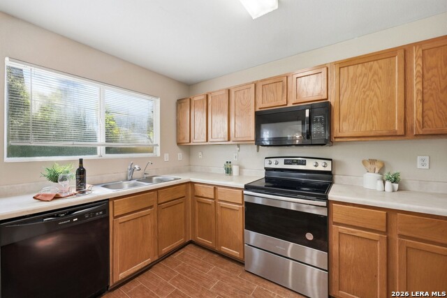 6114 Rolling Forest Dr Property Photo 8
