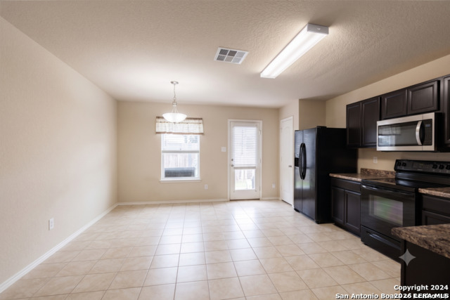 1009 Sandwell Ct Property Photo 6