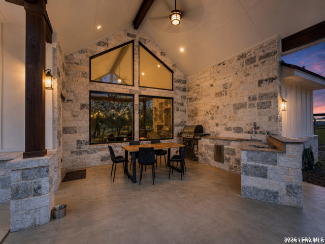 209 Gentle Breeze Property Photo 4