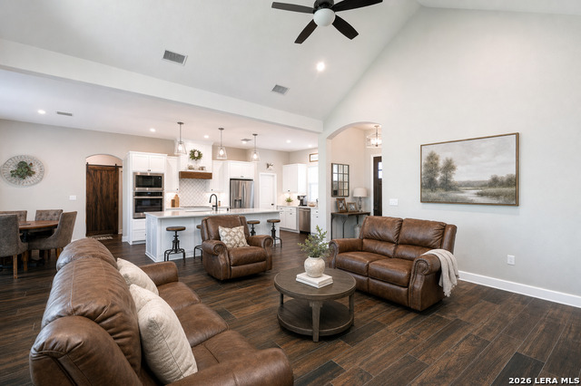 209 Gentle Breeze Property Photo 9