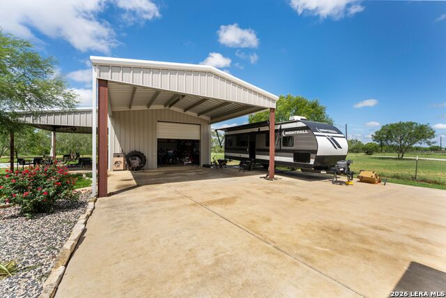 209 Gentle Breeze Property Photo 28