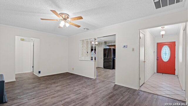 524 Marilyn Dr Property Photo 4