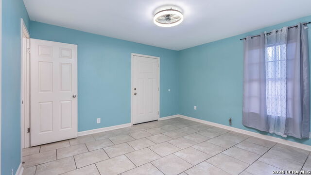 923 Whitman Property Photo 12