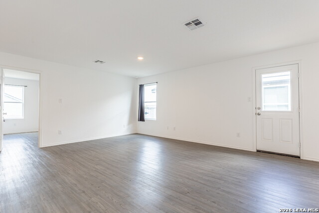 4136 Cove Fls Property Photo 7