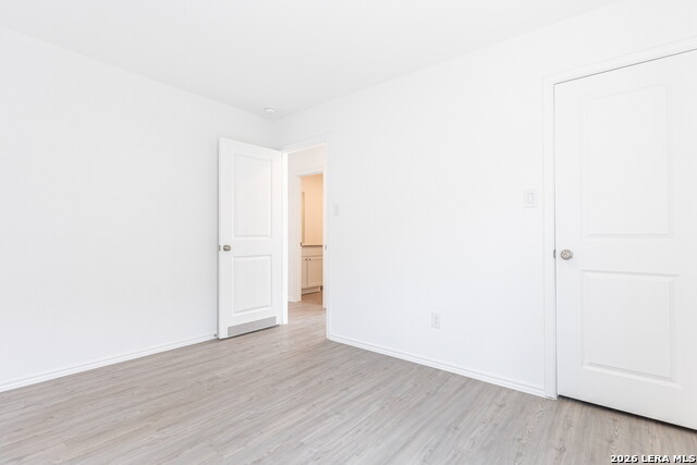 4136 Cove Fls Property Photo 18
