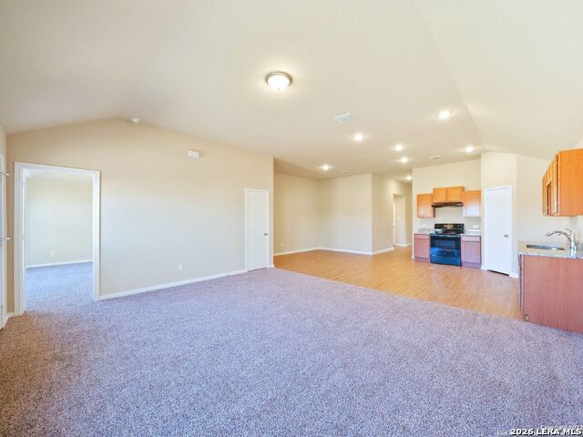 7765 Champion Crk Property Photo 4