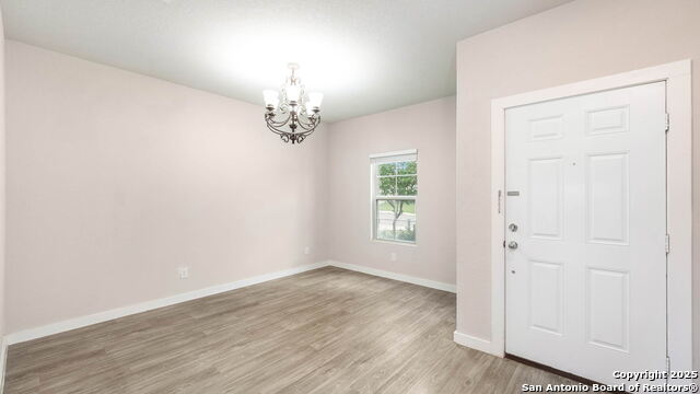 7723 Blue Gulf Dr Property Photo 3