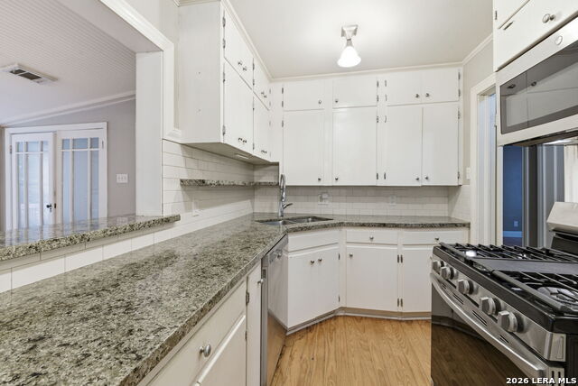 261 E Oakview Pl Property Photo 12