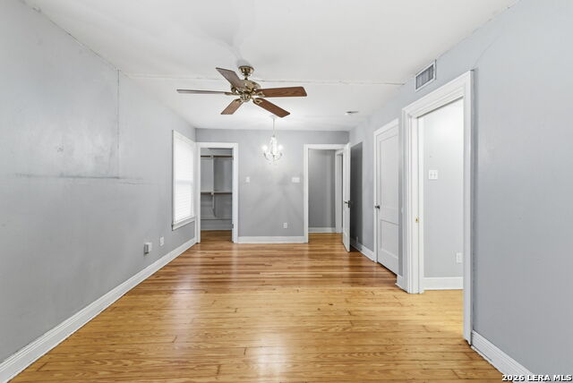 261 E Oakview Pl Property Photo 15