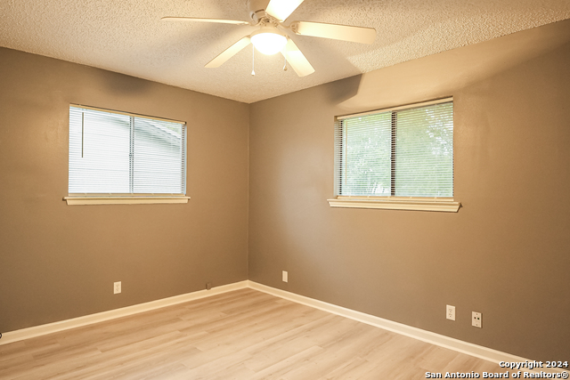 209 Royal Dr Property Photo 10