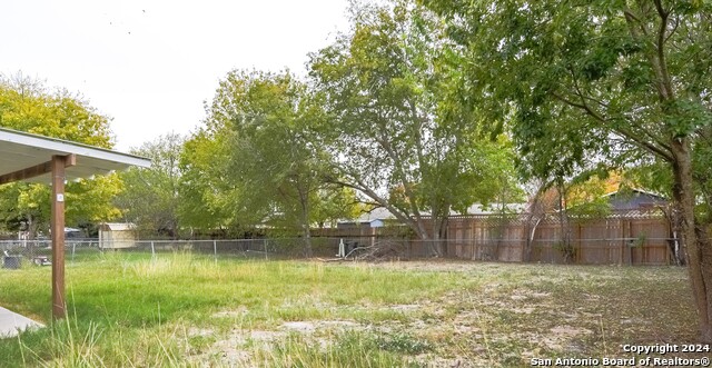 209 Royal Dr Property Photo 13