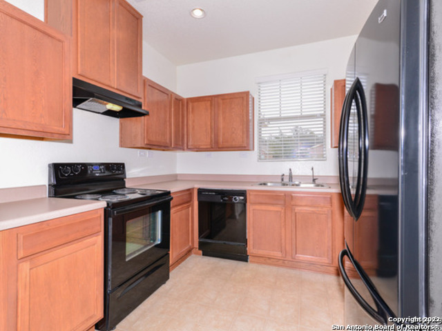 20807 Coral Spur Property Photo 9