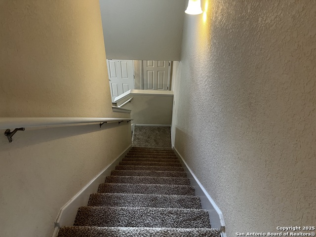 2543 Grayson Circle Property Photo 13