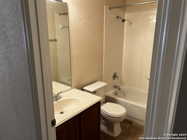 2543 Grayson Circle Property Photo 18