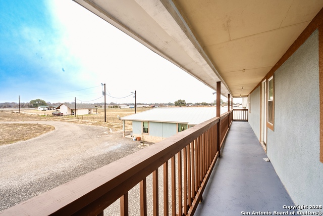 472 County Road 6723 Property Photo 20