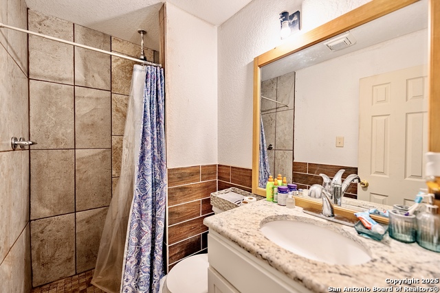 472 County Road 6723 Property Photo 21