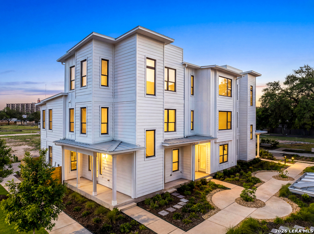 414 Santa Clara Pl Property Photo 5
