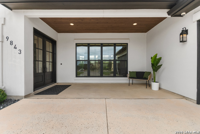9843 Midsomer Place Property Photo 3