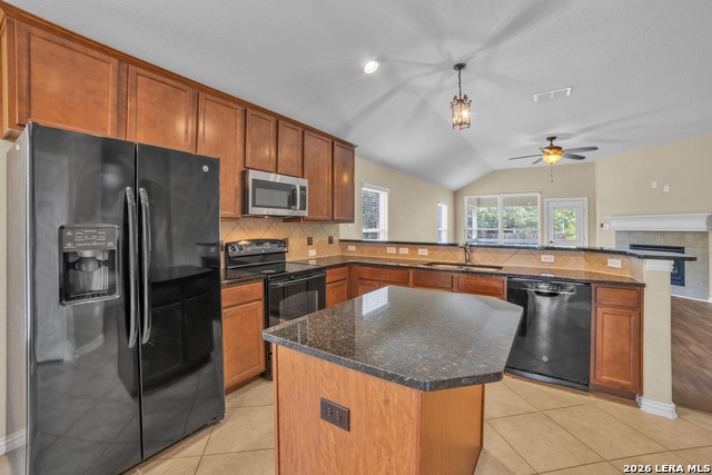 2803 Silverton Ct Property Photo 8