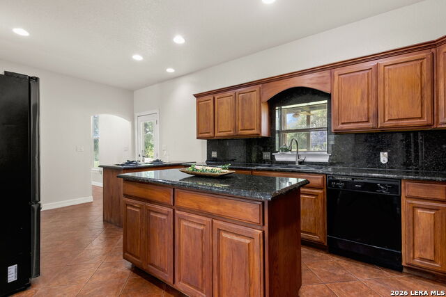 321 Lantana Rdg Property Photo 15