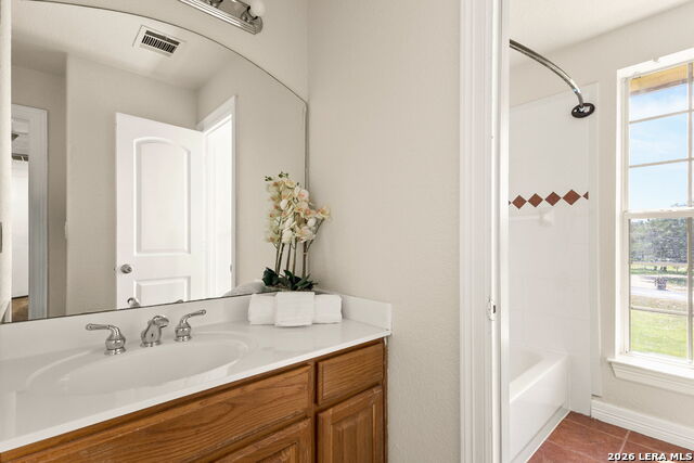 321 Lantana Rdg Property Photo 26