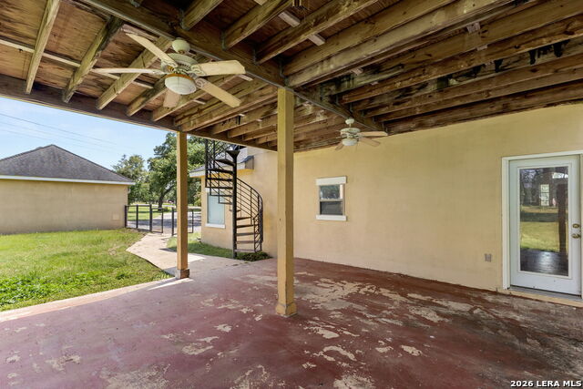 321 Lantana Rdg Property Photo 28