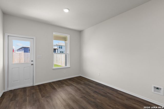 5158 Flight Sail Property Photo 8