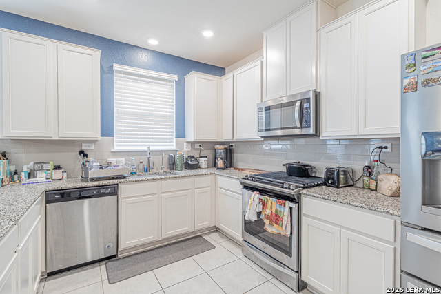 14635 Jocasta Dr Property Photo 6