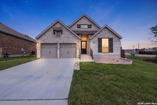 30667 Horseshoe Path Property Photo 1