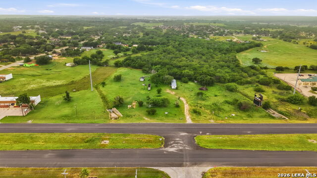 557 10th Property Photo 14
