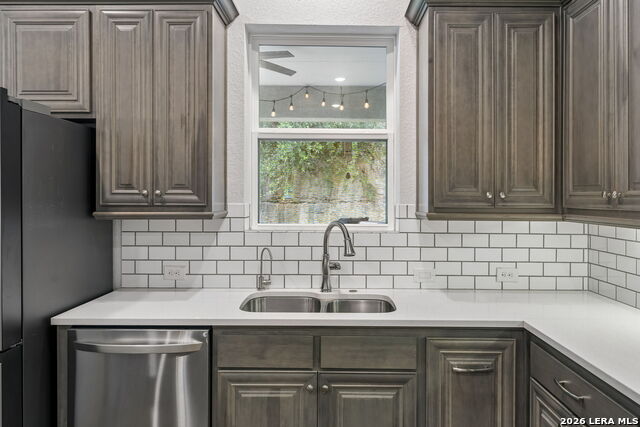 8529 Dana Elms Property Photo 27