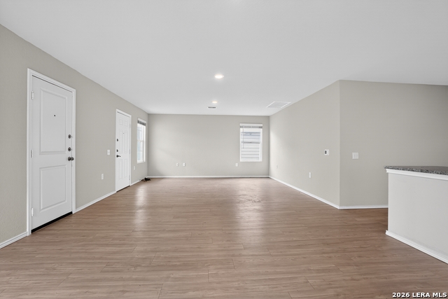 13435 Ashworth Blvd Property Photo 7