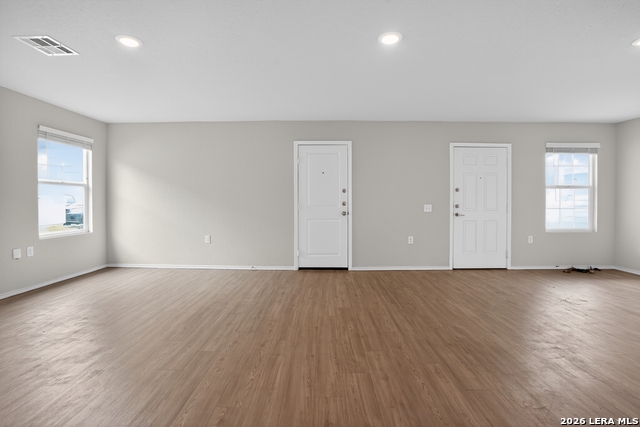 13435 Ashworth Blvd Property Photo 9