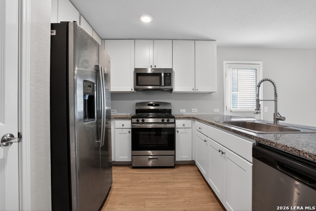 13435 Ashworth Blvd Property Photo 14