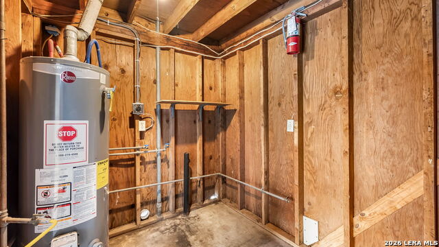 218 E Villaret Property Photo 12