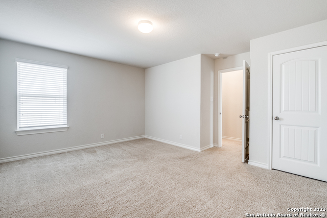8927 Taylor Grv Property Photo 12