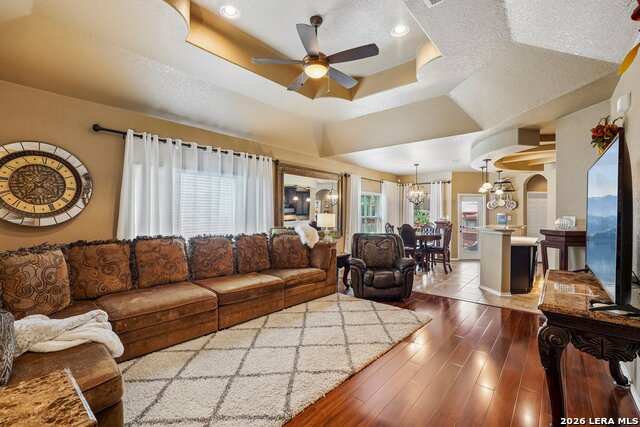 11407 Road Runner Property Photo 8