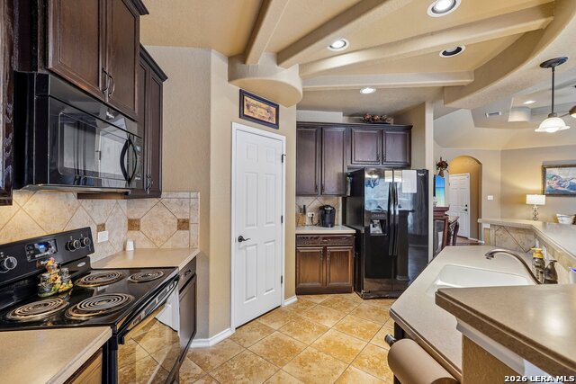 11407 Road Runner Property Photo 18