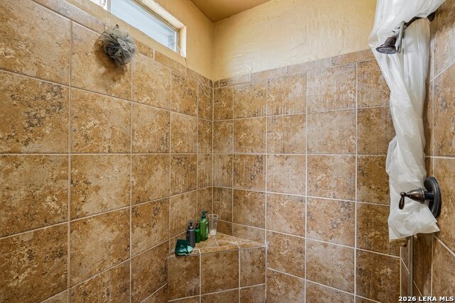 11407 Road Runner Property Photo 28