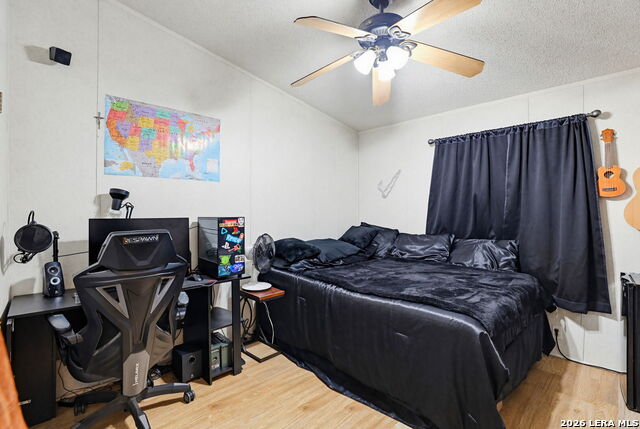 227 Misty Bnd Property Photo 23