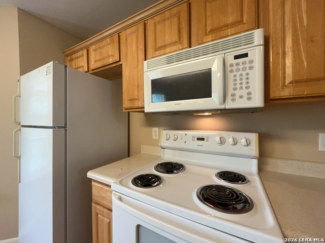 3143 Douglas Fir Dr Property Photo 12