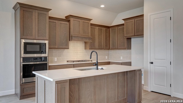 12708 Macar Manor Property Photo 2