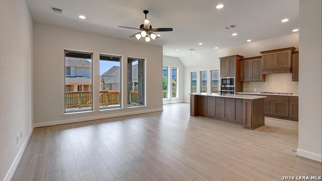 12708 Macar Manor Property Photo 4