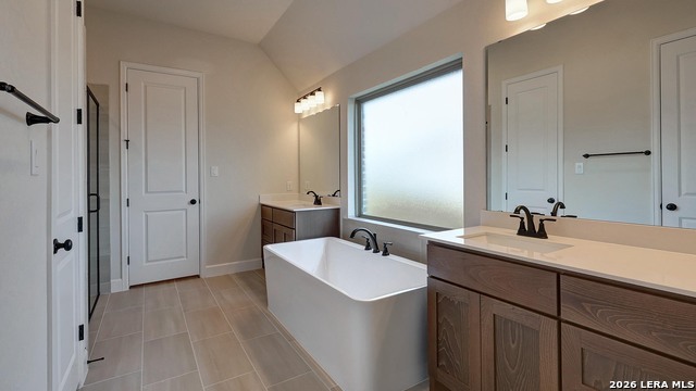 12708 Macar Manor Property Photo 8