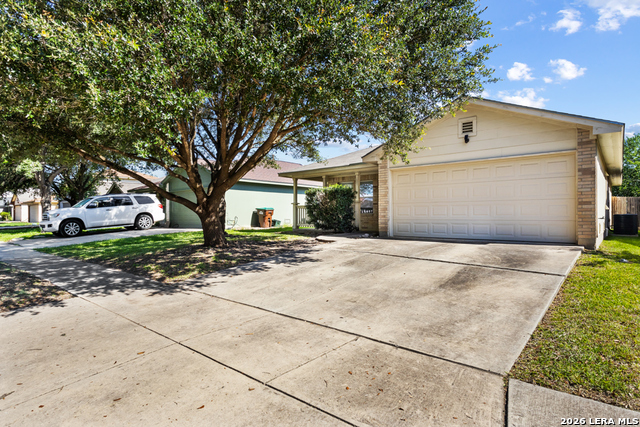 8519 Snakeweed Property Photo 2