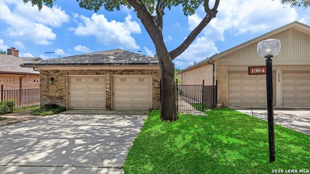 1364 PATIO DR