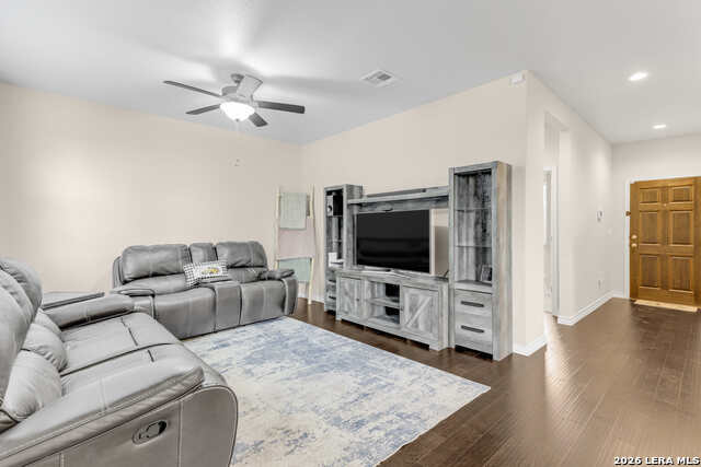 12408 Big Valley Crk Property Photo 9